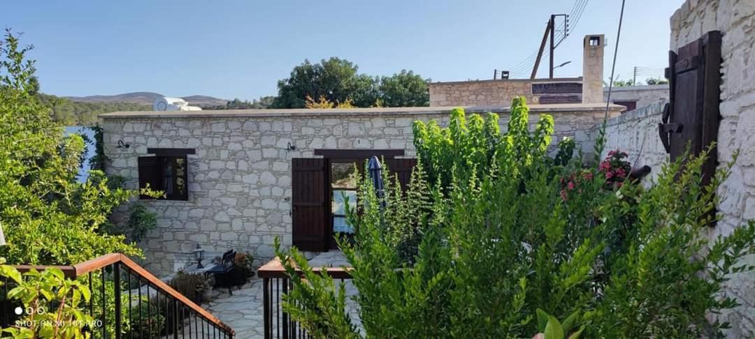 Hostal Aliki'S House 1+ 2 Polis Exterior foto