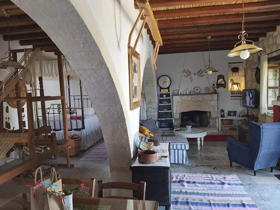 Hostal Aliki'S House 1+ 2 Polis Exterior foto